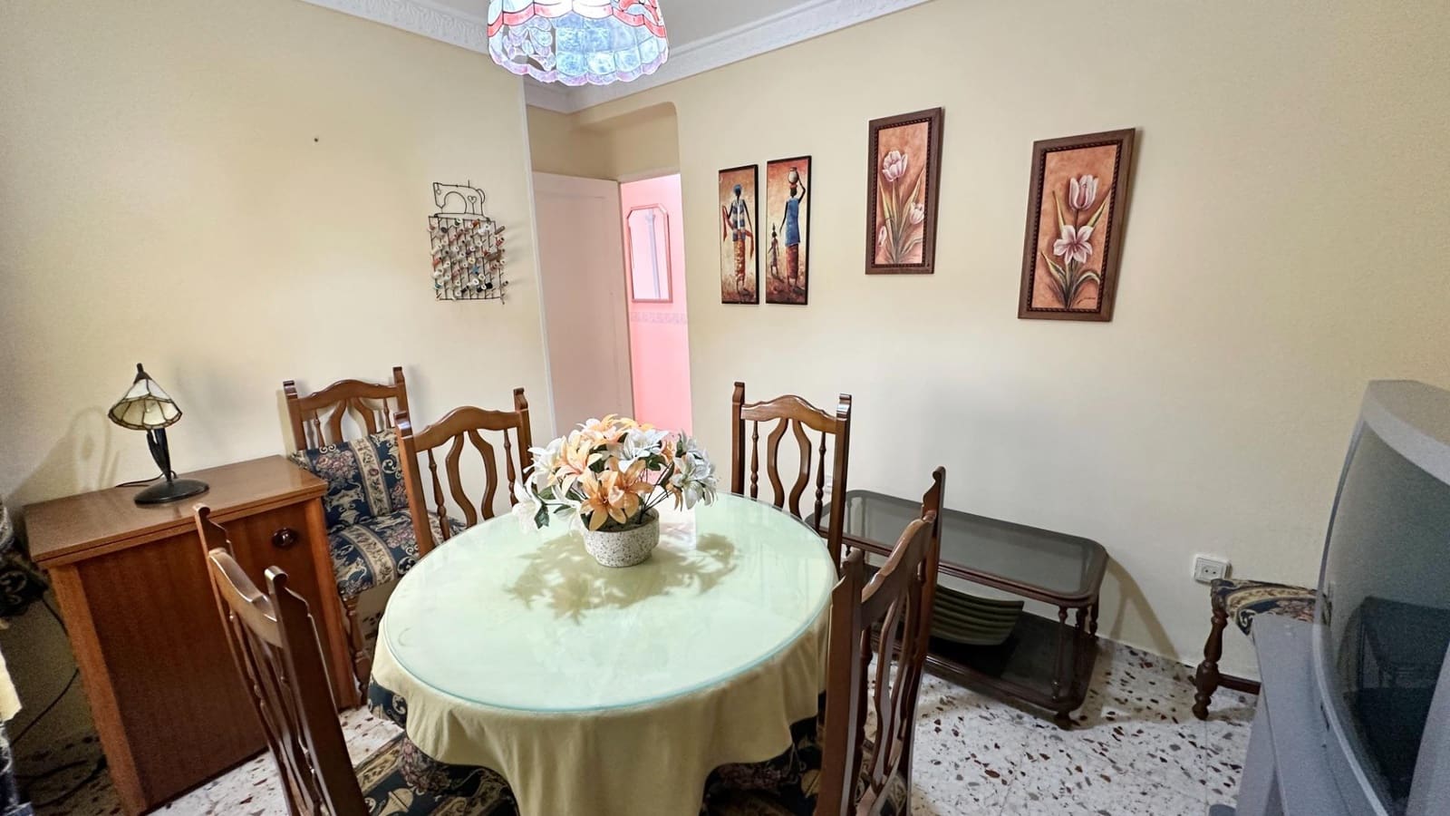 Piso de 3 habitaciones en Estepona en venta - 179.000 € (Ref: 9230485)