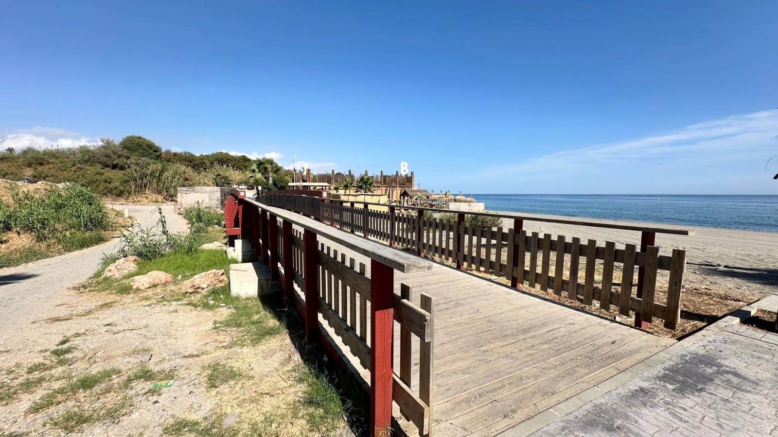 1 slaapkamer Commercieel te koop in New Golden Mile met zwembad - € 149.000 (Ref: 9255358)