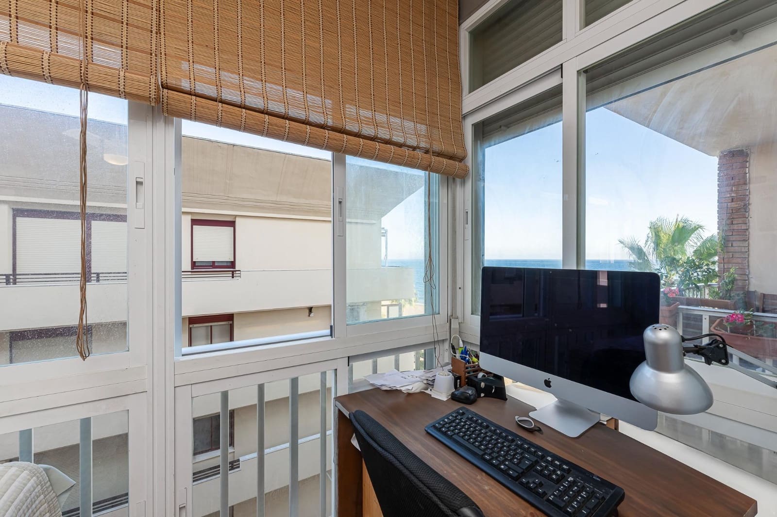 Piso de 3 habitaciones en Estepona en venta - 799.000 € (Ref: 9396094)