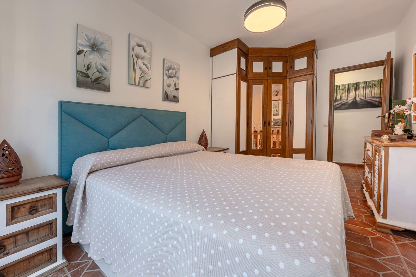 Piso de 3 habitaciones en Estepona en venta - 799.000 € (Ref: 9396094)