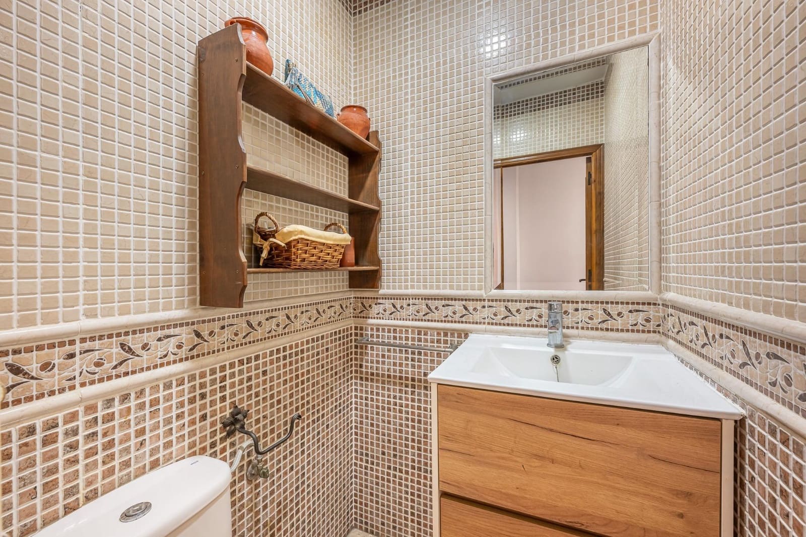 Piso de 3 habitaciones en Estepona en venta - 799.000 € (Ref: 9396094)