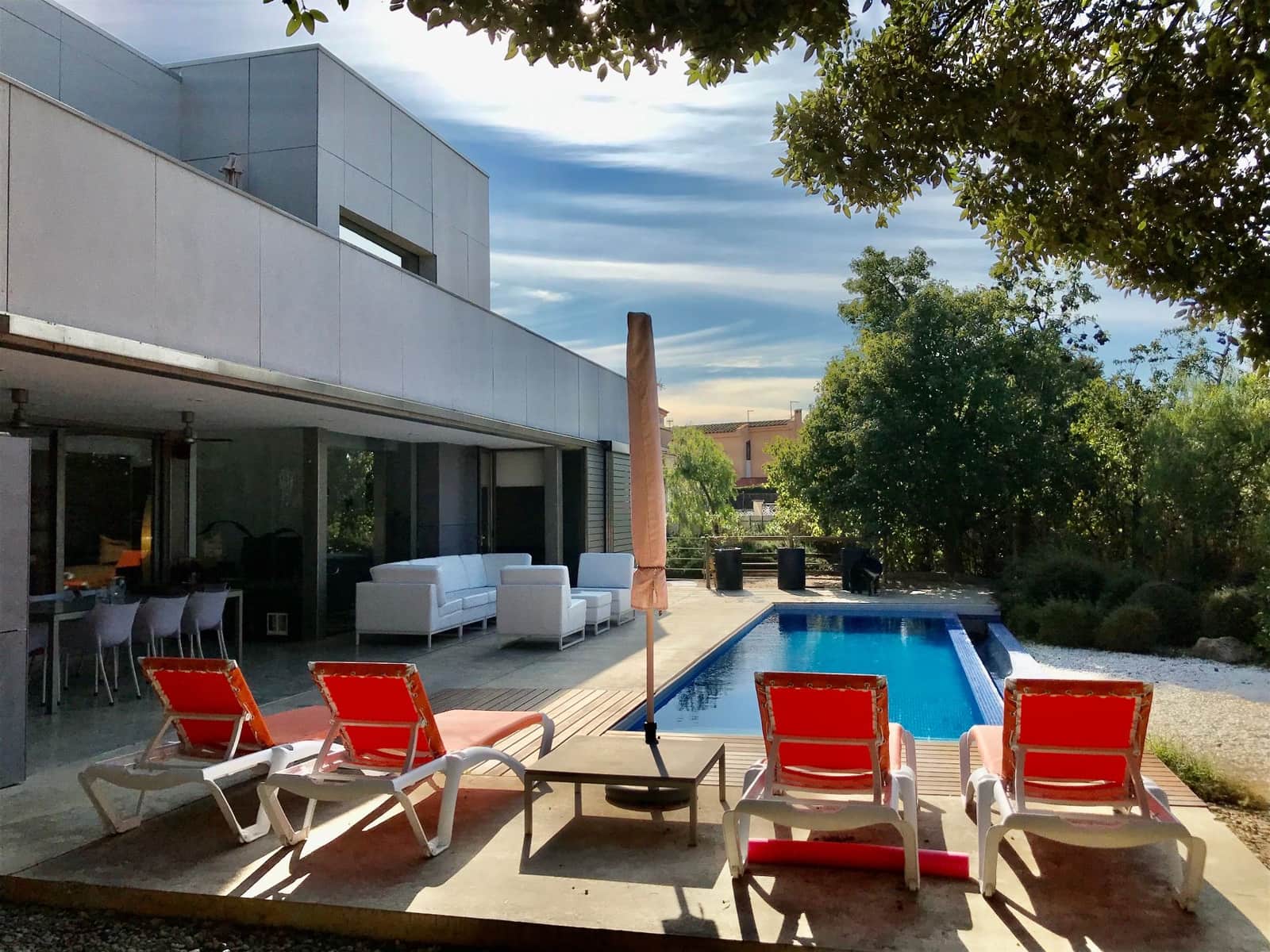 4 sovrum Villa till salu i Avinyonet de Puigventos med pool - 890 000 € (Ref: 5702353)