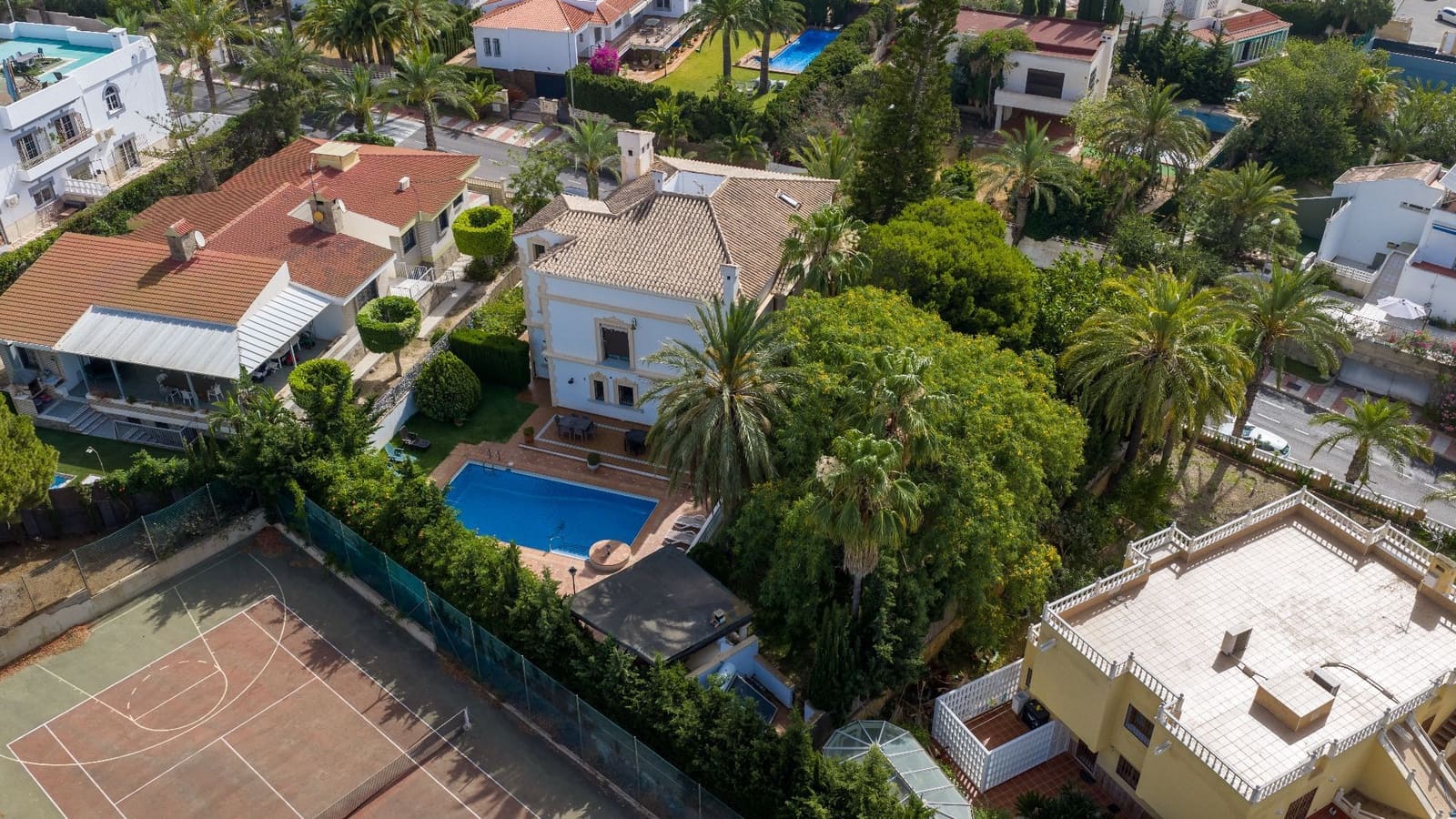 6 chambre Villa/Maison à vendre à Aguadulce (Almeria) avec piscine garage - 1 490 000 € (Ref: 10157211)
