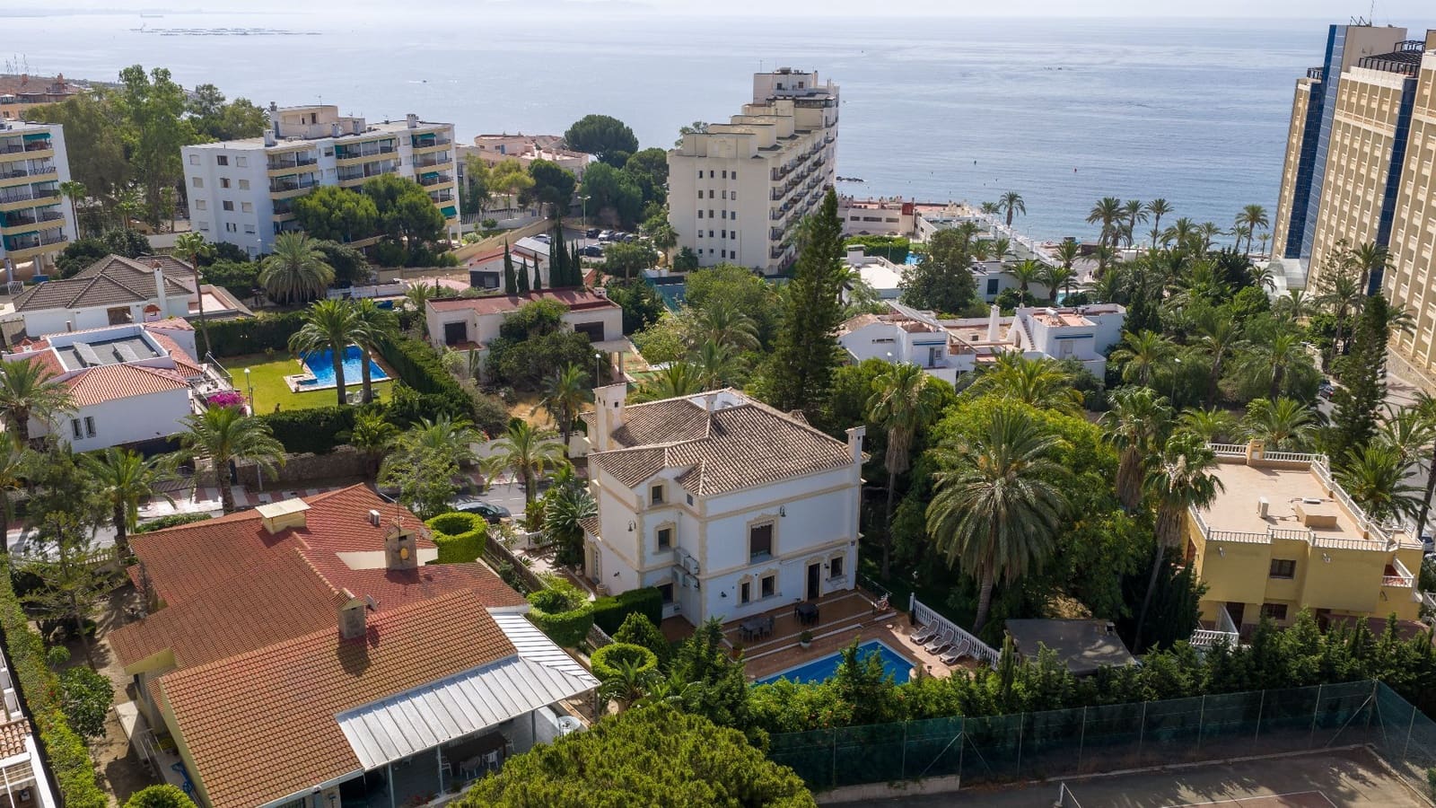 6 chambre Villa/Maison à vendre à Aguadulce (Almeria) avec piscine garage - 1 490 000 € (Ref: 10157211)