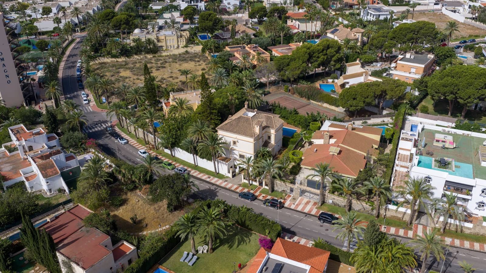 6 chambre Villa/Maison à vendre à Aguadulce (Almeria) avec piscine garage - 1 490 000 € (Ref: 10157211)