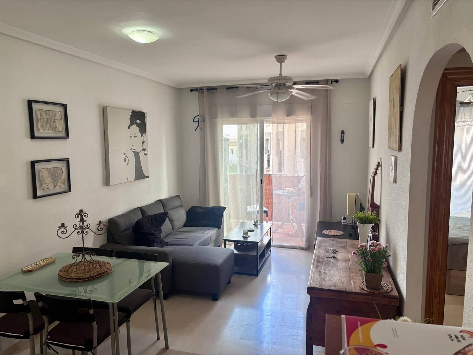 2 Zimmer Apartment zu verkaufen in Garrucha mit Garage - 130.000 € (Ref: 10166080)