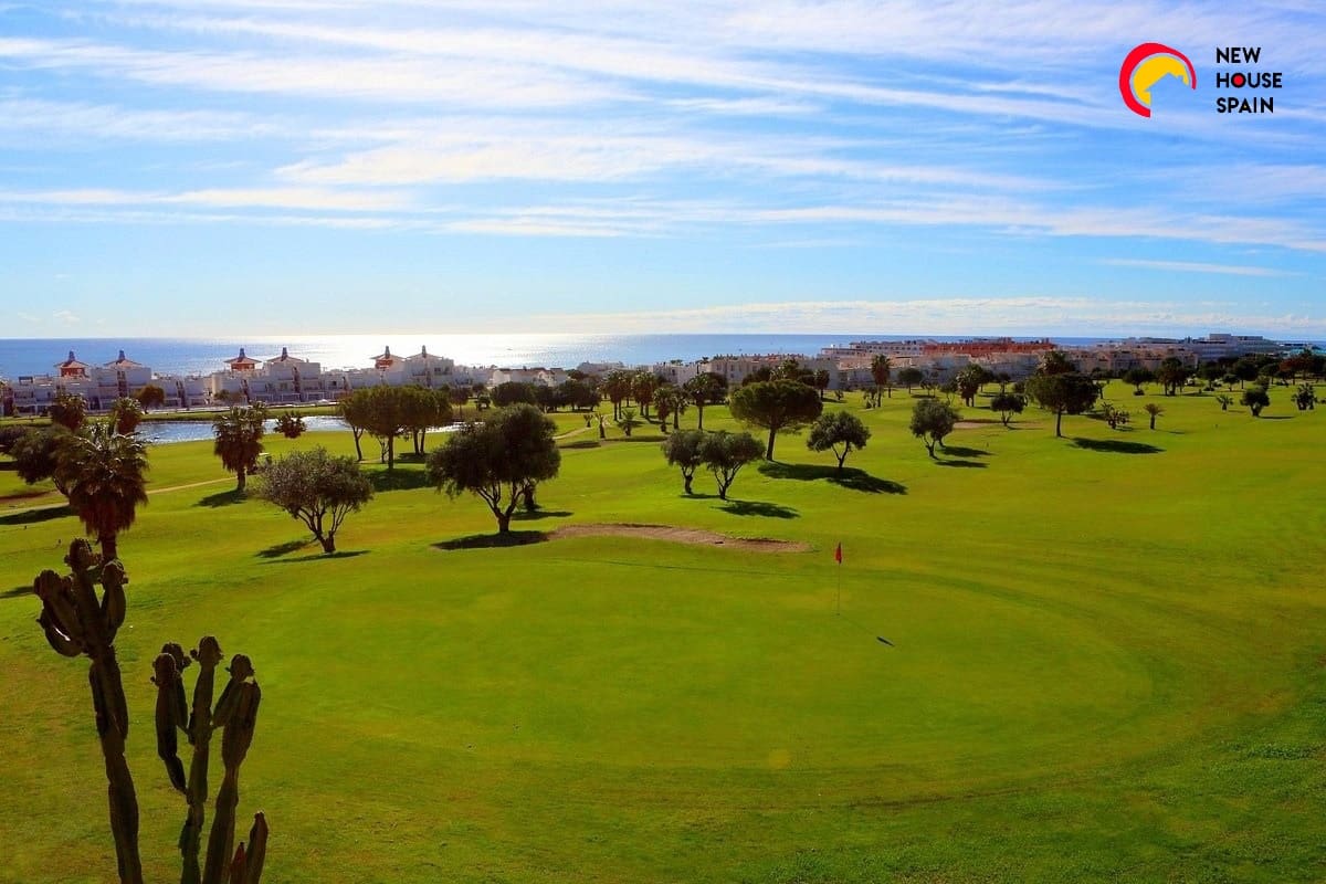2 slaapkamer Appartement te koop in La Marina de la Torre met zwembad garage - € 217.400 (Ref: 10184193)
