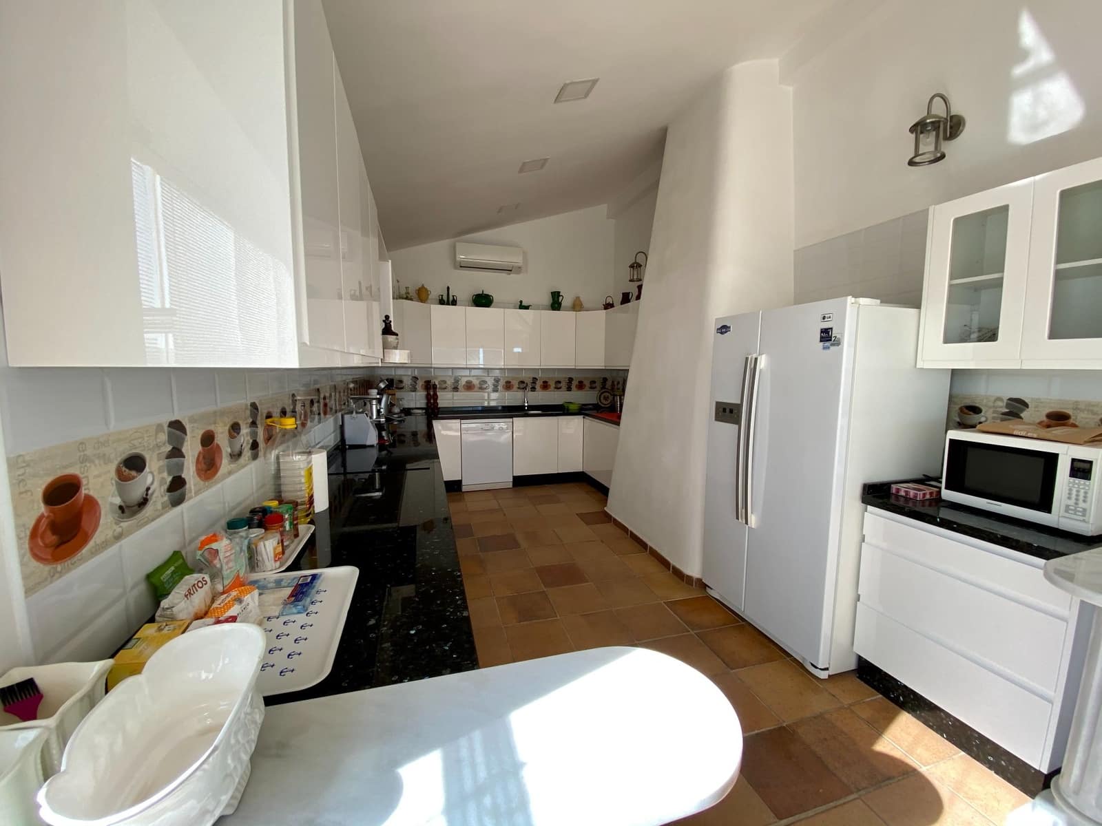 5 soverom Villa til salgs i Vera med svømmebasseng garasje - € 1 450 000 (Ref: 5440721)