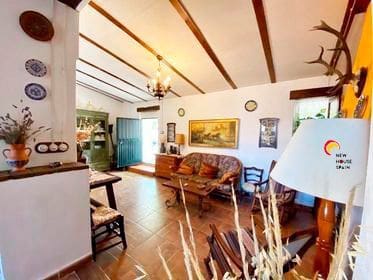 2 soveværelse Finca/Landehus til salg i Turre med swimmingpool garage - € 900.000 (Ref: 5640941)