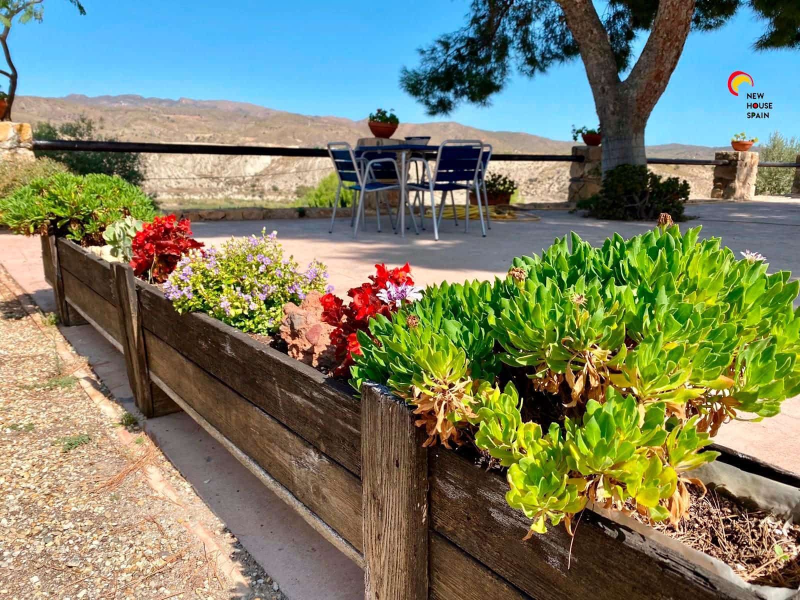 2 soveværelse Finca/Landehus til salg i Turre med swimmingpool garage - € 900.000 (Ref: 5640941)