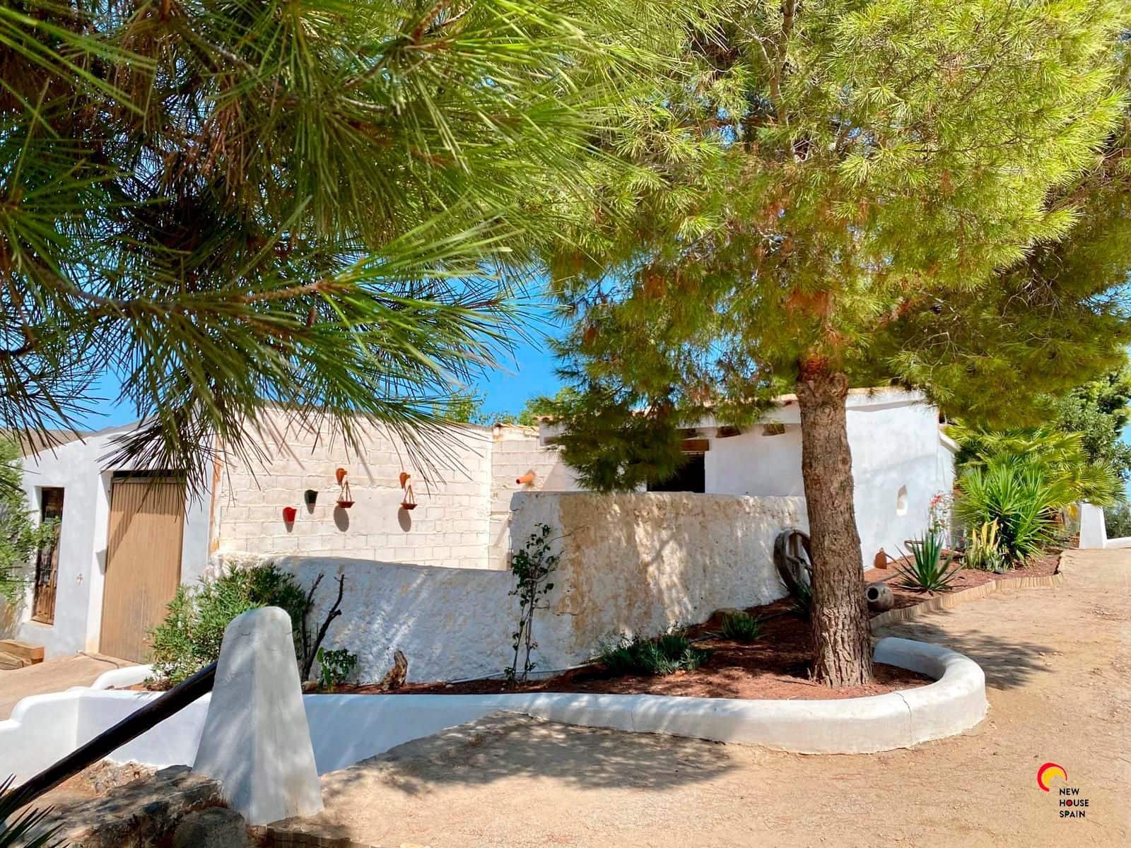 2 soveværelse Finca/Landehus til salg i Turre med swimmingpool garage - € 900.000 (Ref: 5640941)