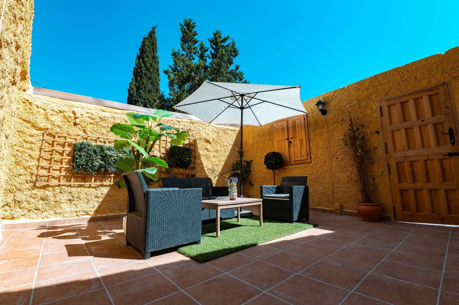 3 soveværelse Finca/Landehus til salg i Somontin med garage - € 140.000 (Ref: 5841232)