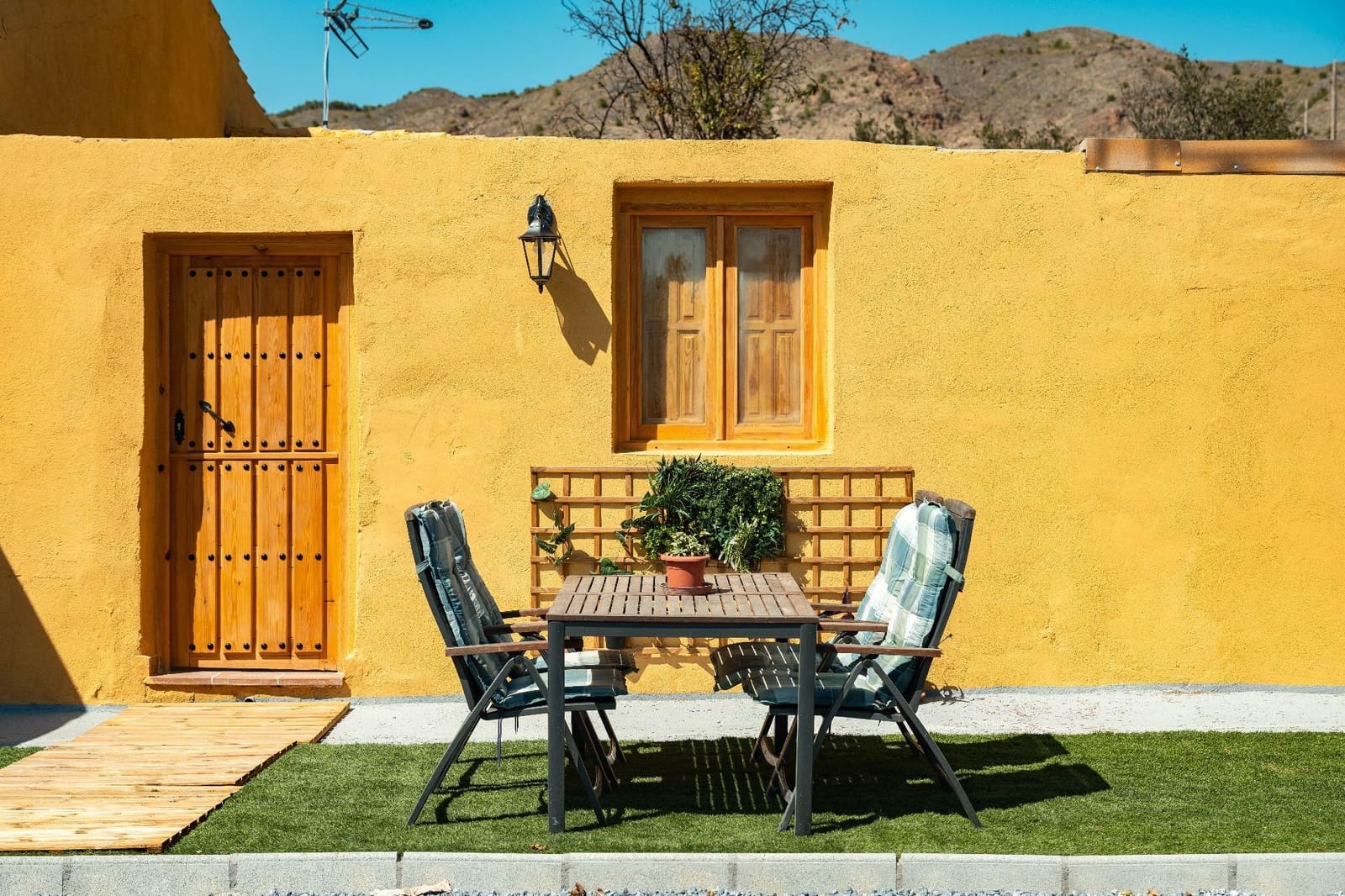 3 soveværelse Finca/Landehus til salg i Somontin med garage - € 140.000 (Ref: 5841232)