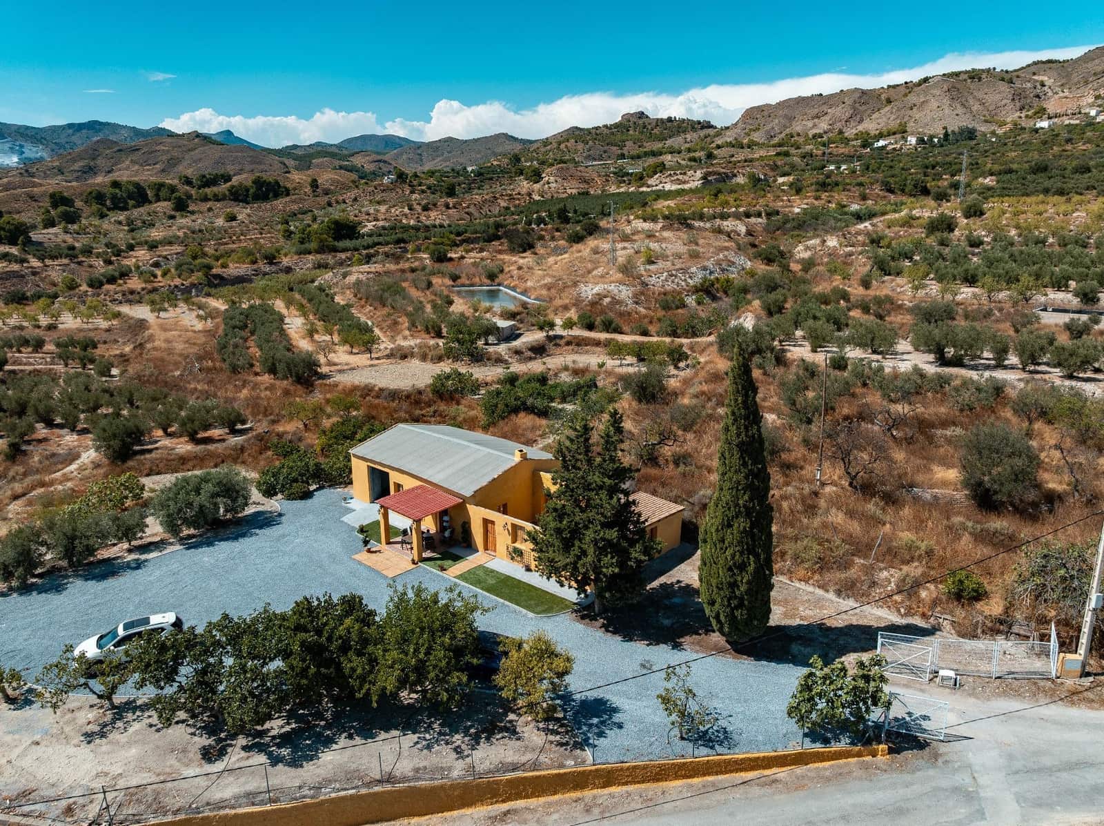 3 soveværelse Finca/Landehus til salg i Somontin med garage - € 140.000 (Ref: 5841232)