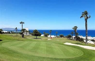 104 sypialnia Hotel na sprzedaż w Mojacar z basenem garażem - 12 500 000 € (Ref: 7570419)