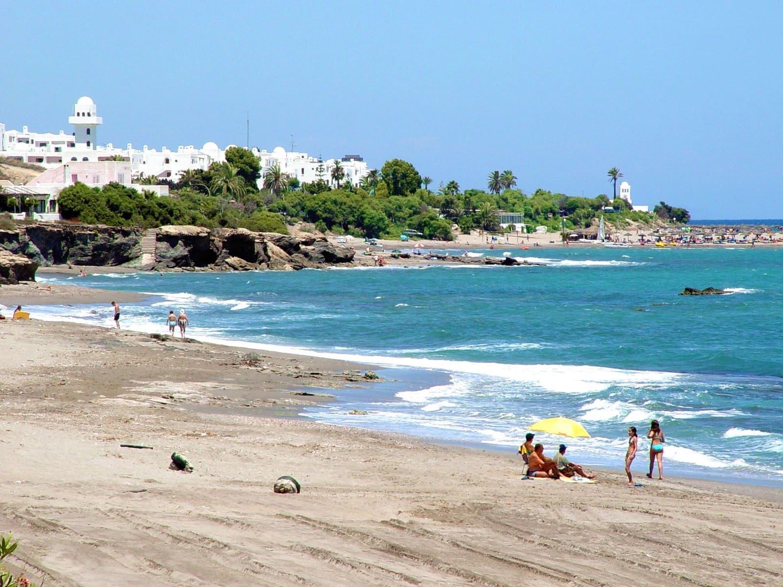 104 sypialnia Hotel na sprzedaż w Mojacar z basenem garażem - 12 500 000 € (Ref: 7570419)