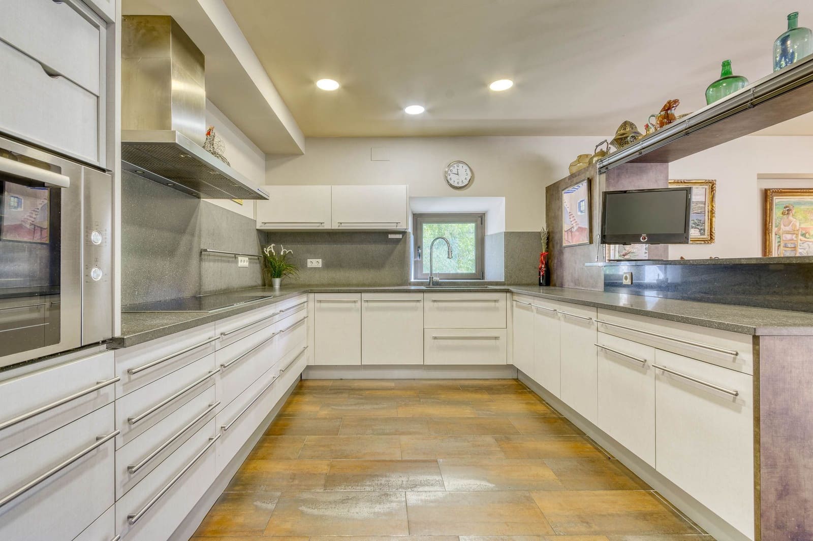 6 soverom Villa til salgs i Boadella i les Escaules med svømmebasseng garasje - € 1 800 000 (Ref: 8691693)