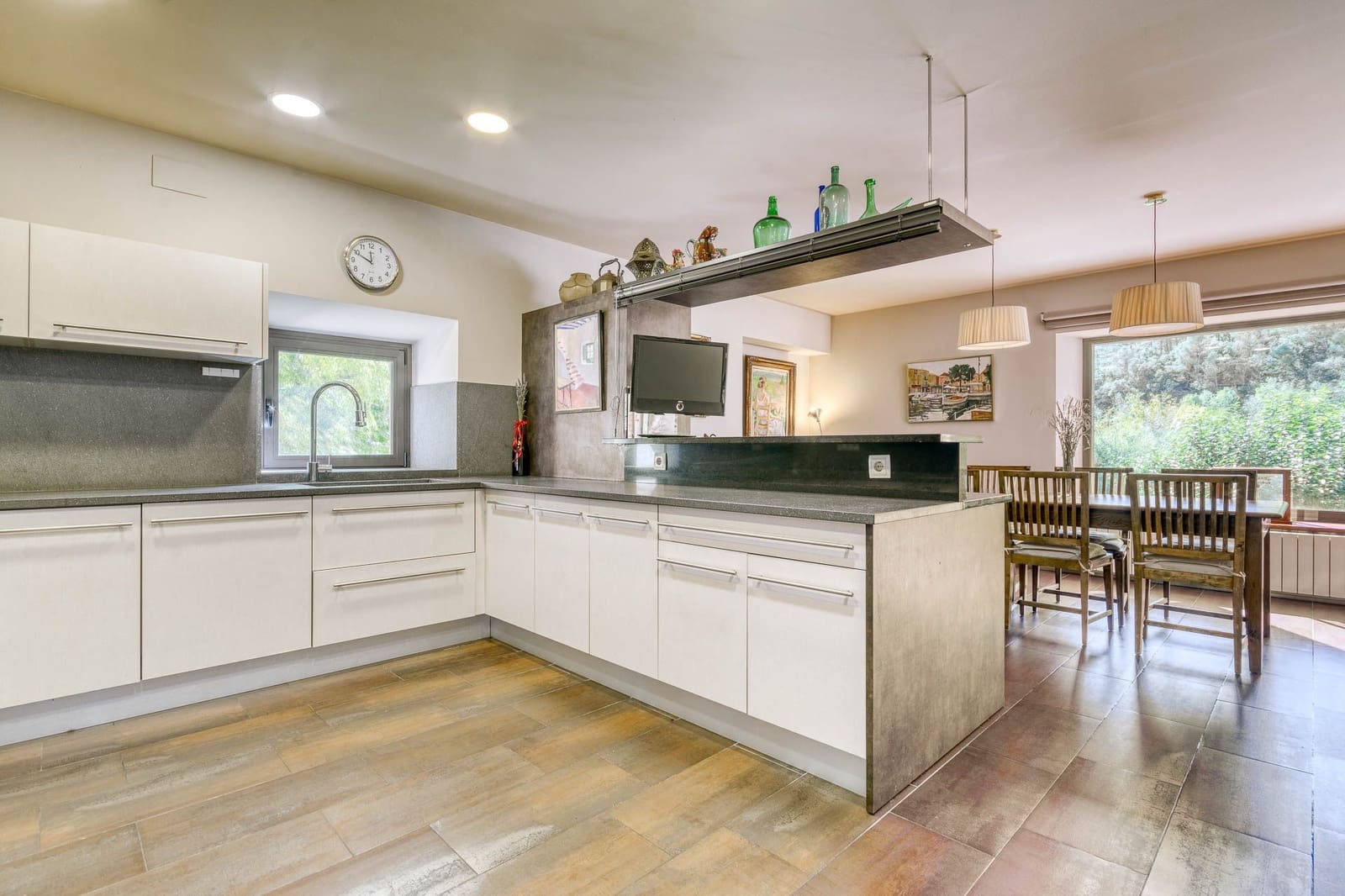 6 soverom Villa til salgs i Boadella i les Escaules med svømmebasseng garasje - € 1 800 000 (Ref: 8691693)