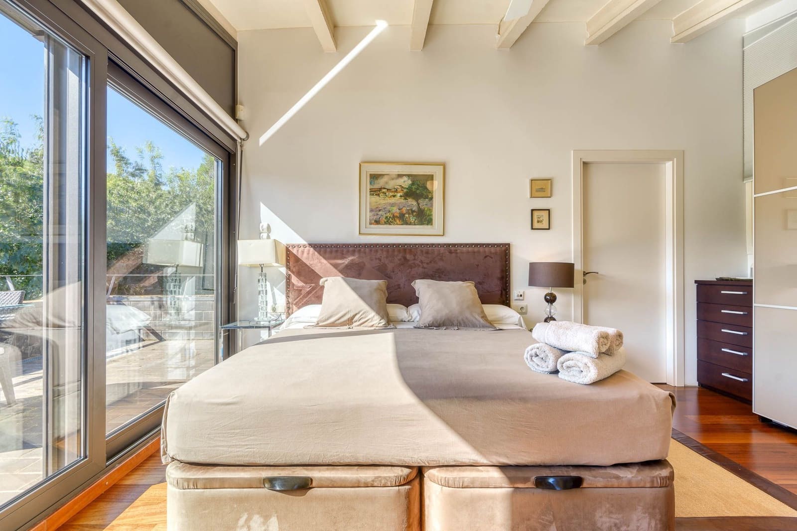 6 soverom Villa til salgs i Boadella i les Escaules med svømmebasseng garasje - € 1 800 000 (Ref: 8691693)