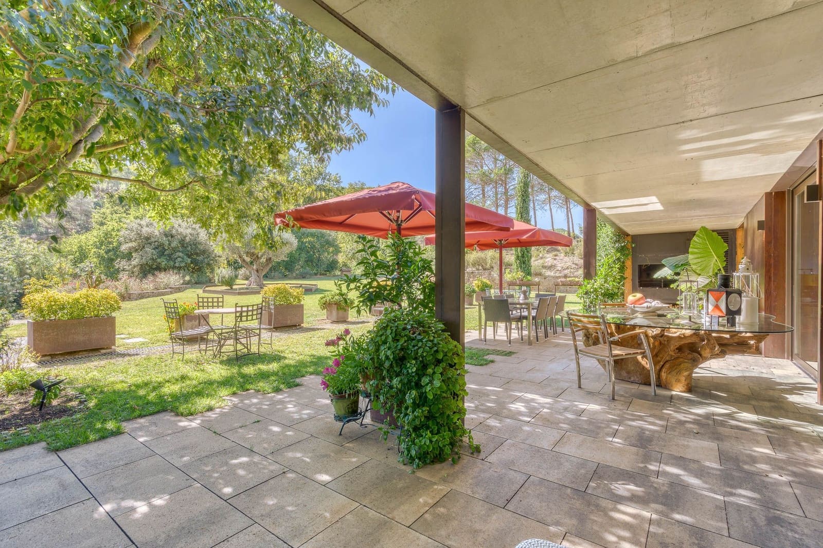 6 soverom Villa til salgs i Boadella i les Escaules med svømmebasseng garasje - € 1 800 000 (Ref: 8691693)