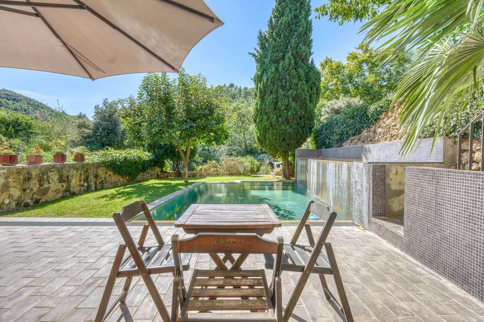 6 soverom Villa til salgs i Boadella i les Escaules med svømmebasseng garasje - € 1 800 000 (Ref: 8691693)