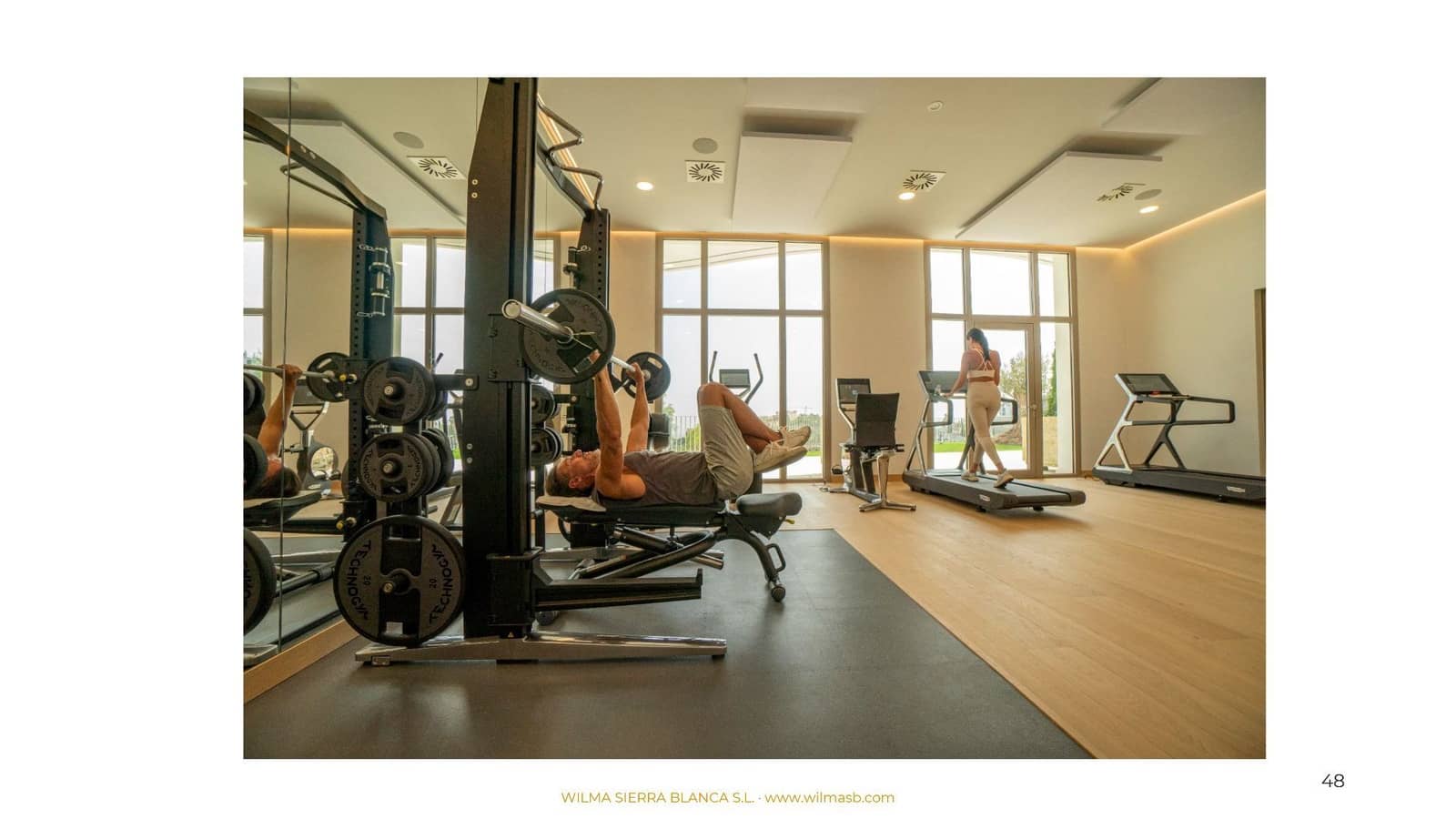 2 bedroom Apartment for sale in Benahavis with pool garage - € 1,249,000 (Ref: 8821710)