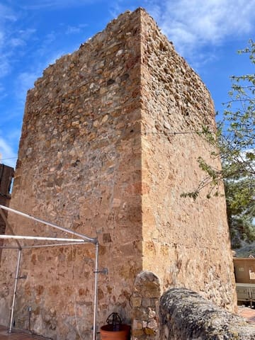 Commercial for sale in Turre with garage - € 550,000 (Ref: 8866887)