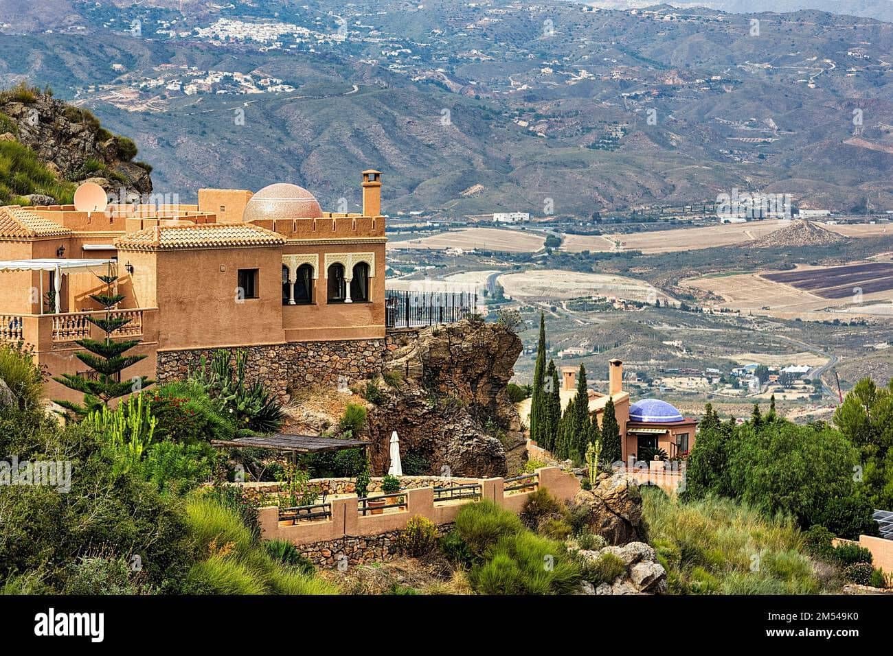 Grunde uden byggetilladelser til salg i Turre - € 7.000.000 (Ref: 8869193)