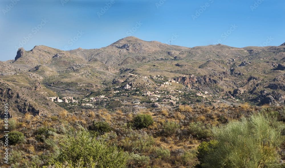 Grunde uden byggetilladelser til salg i Turre - € 7.000.000 (Ref: 8869193)