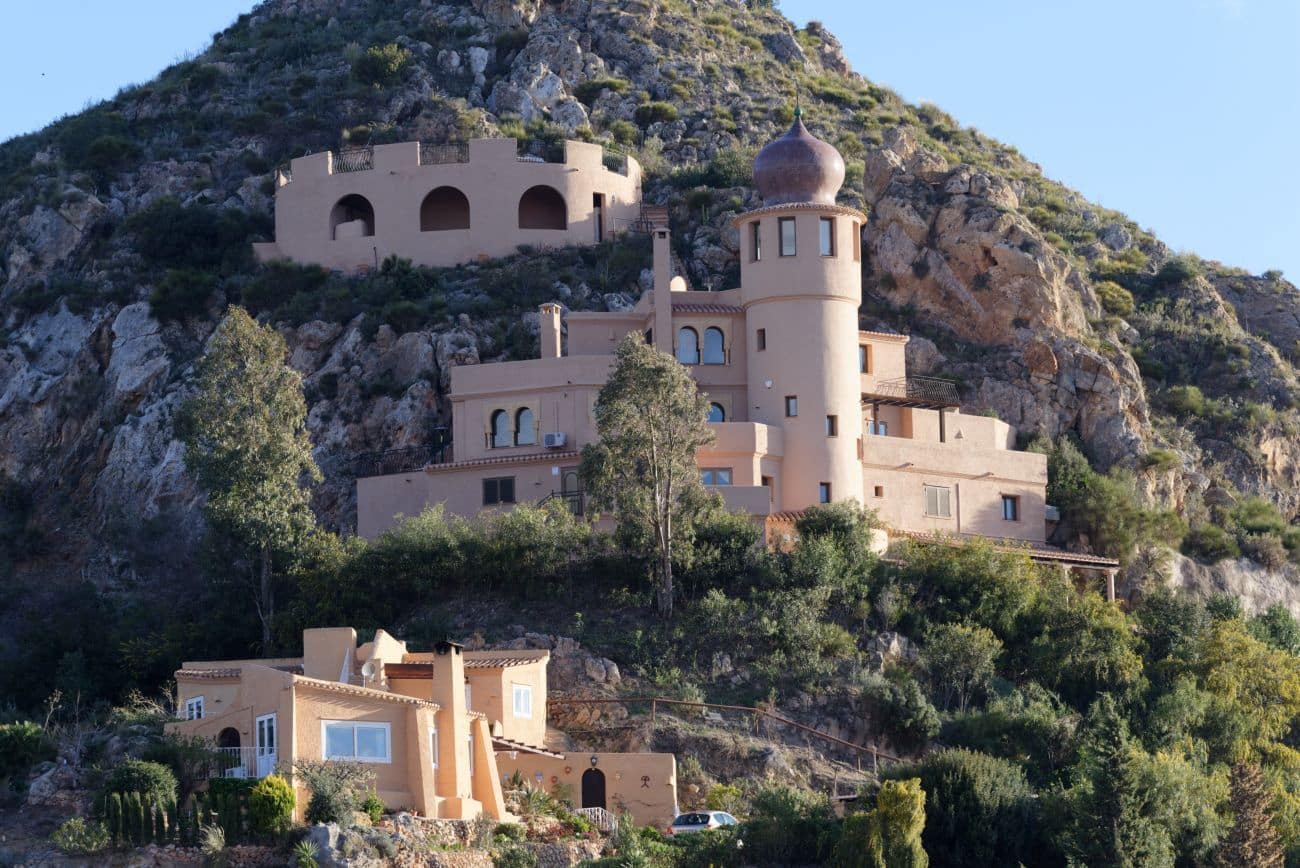 Grunde uden byggetilladelser til salg i Turre - € 7.000.000 (Ref: 8869193)