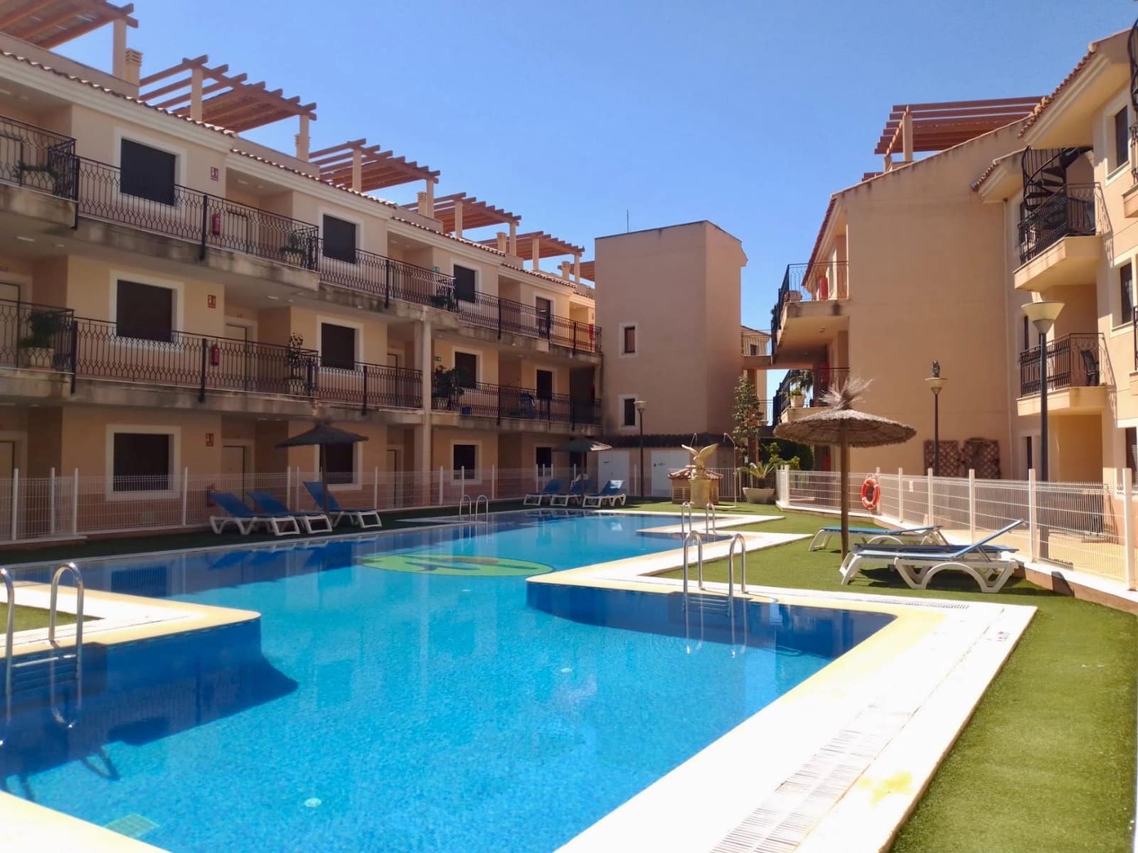 2 quarto Apartamento para venda em Aguilas com piscina garagem - 116 000 € (Ref: 8901730)
