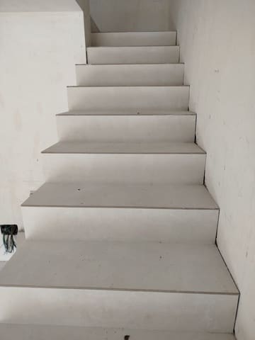 2 soverom Kjedet enebolig til salgs i Cox med svømmebasseng garasje - € 219 000 (Ref: 9004739)