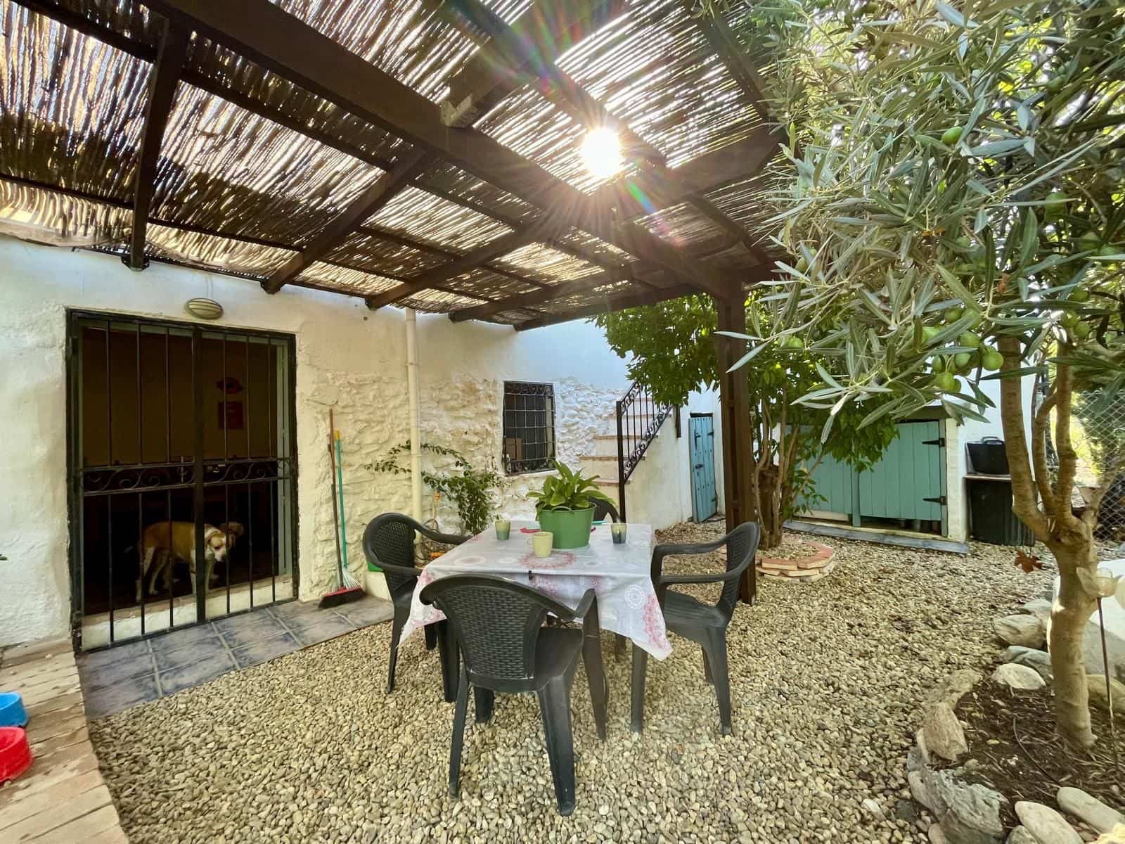 3 soveværelse Finca/Landehus til salg i Arboleas med garage - € 205.500 (Ref: 9262184)