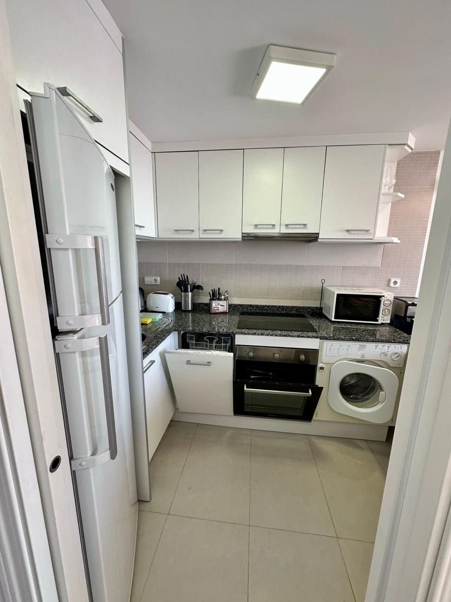 1 soverom Leilighet til salgs i La Marina de la Torre med svømmebasseng garasje - € 145 000 (Ref: 9426883)