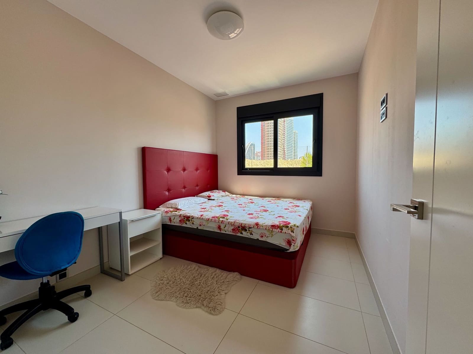 3 makuuhuone Huoneisto vuokrattavana paikassa Benidorm mukana uima-altaan 
autotalli - 2 700 € (Ref: 10034965)