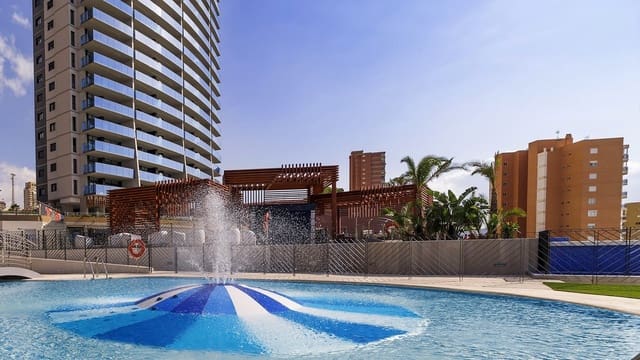 3 makuuhuone Huoneisto vuokrattavana paikassa Playa Poniente, Benidorm mukana uima-altaan 
autotalli - 2 700 € (Ref: 10034965)