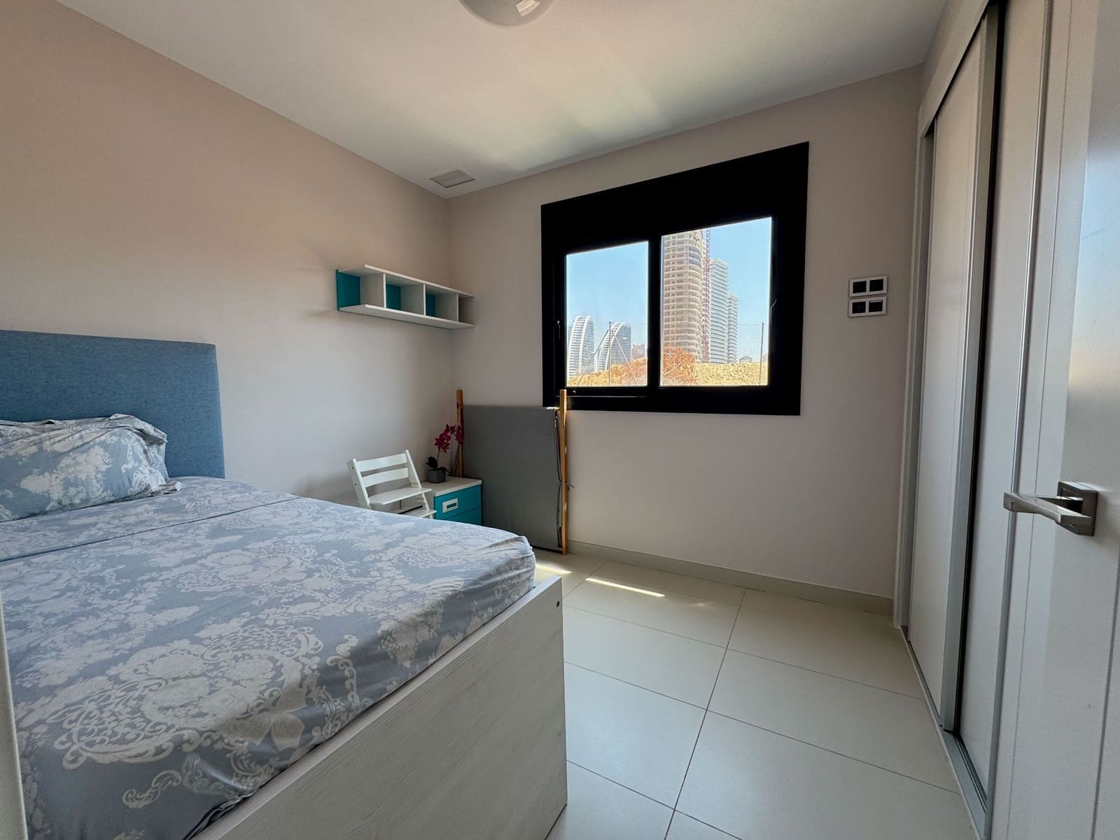 3 makuuhuone Huoneisto vuokrattavana paikassa Benidorm mukana uima-altaan 
autotalli - 2 700 € (Ref: 10034965)