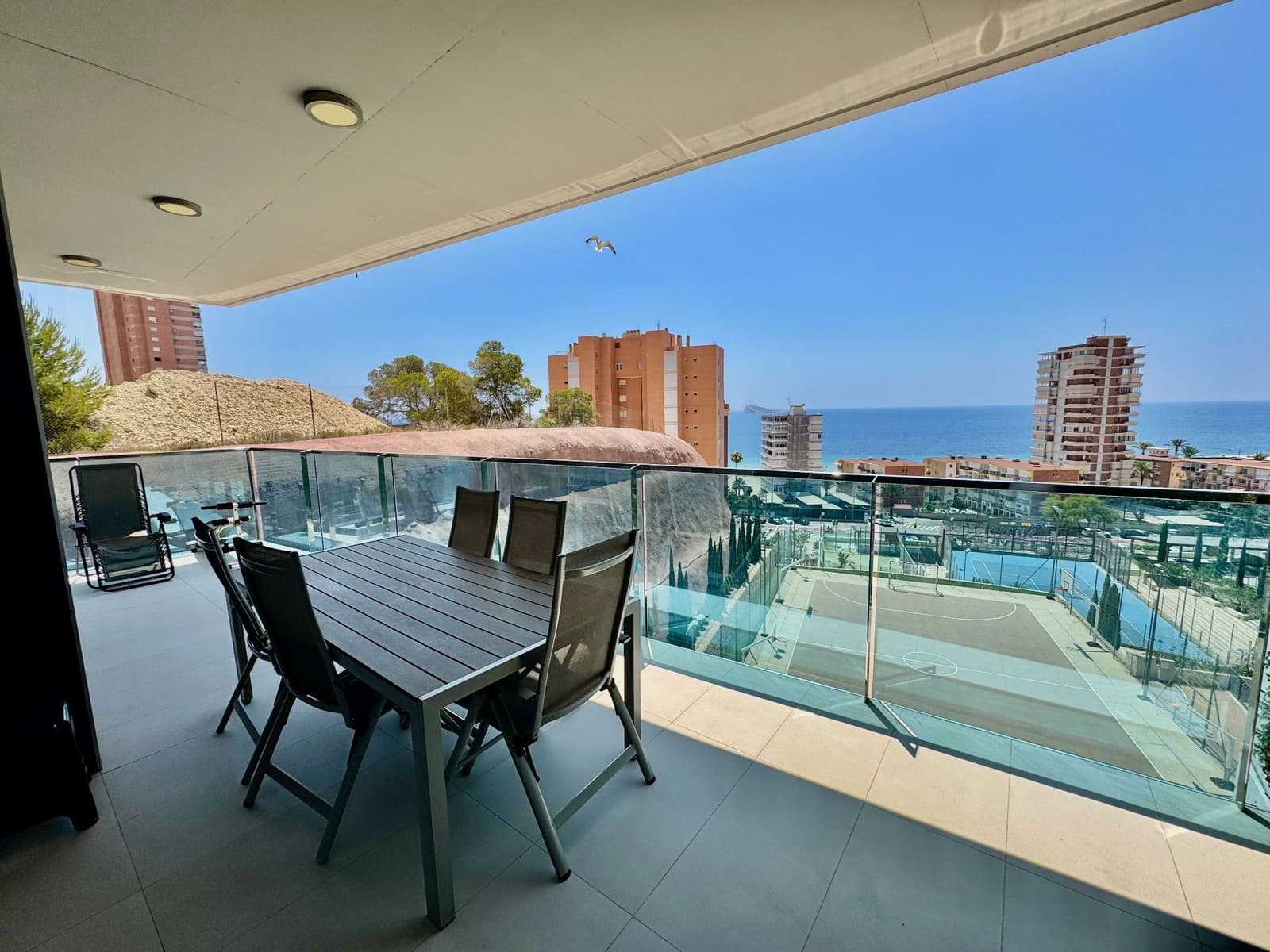 3 makuuhuone Huoneisto vuokrattavana paikassa Benidorm mukana uima-altaan 
autotalli - 2 700 € (Ref: 10034965)