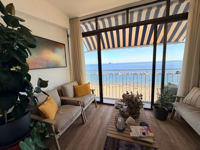 2 slaapkamer Appartement te koop in Playa Poniente, Benidorm met zwembad garage - € 475.000 (Ref: 10101590)