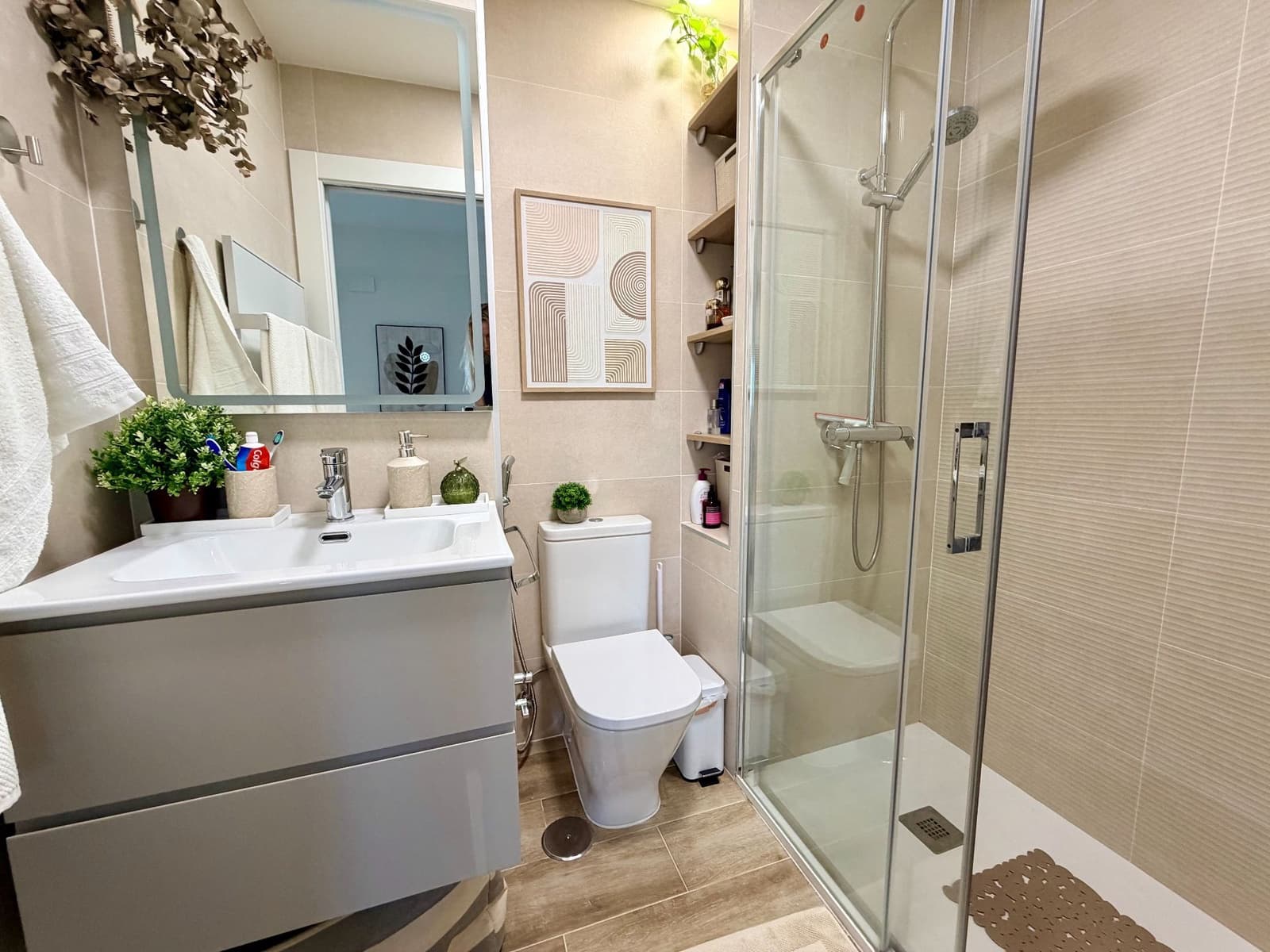 2 slaapkamer Appartement te koop in Benidorm met zwembad garage - € 475.000 (Ref: 10101590)
