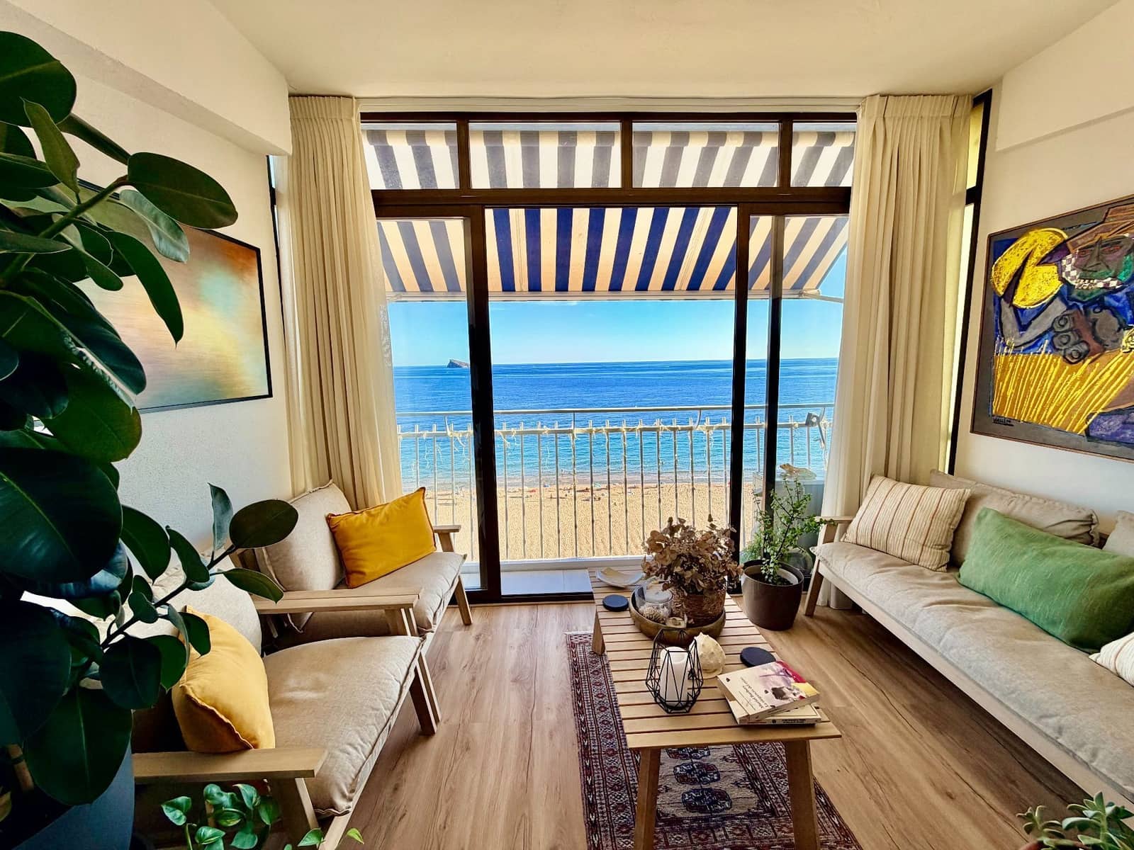 2 slaapkamer Appartement te koop in Benidorm met zwembad garage - € 475.000 (Ref: 10101590)