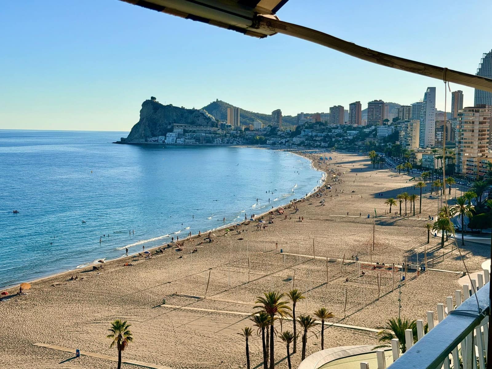 2 slaapkamer Appartement te koop in Benidorm met zwembad garage - € 475.000 (Ref: 10101590)