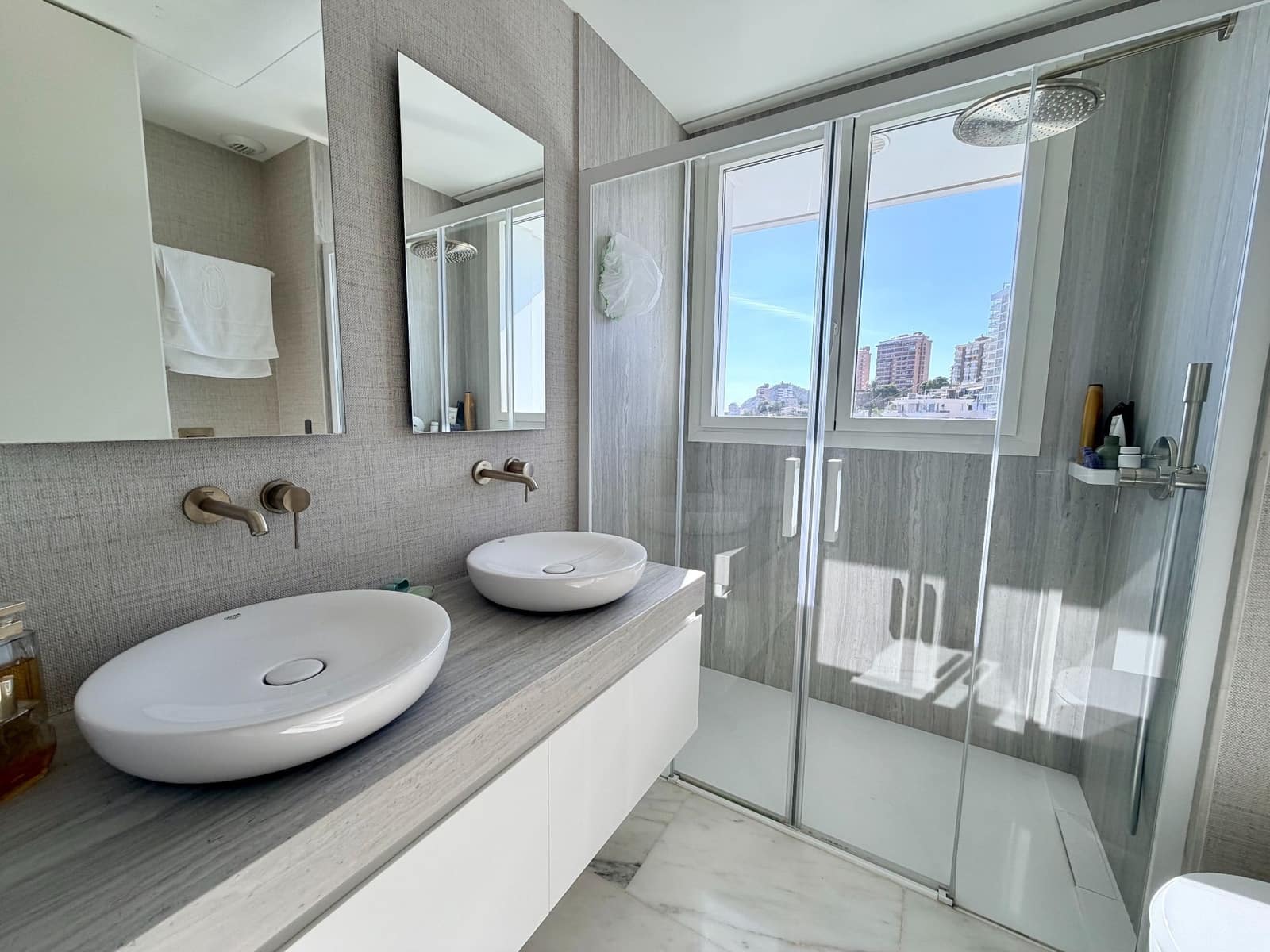 3 sovrum Lägenhet till salu i Benidorm med pool garage - 2 300 000 € (Ref: 10173320)
