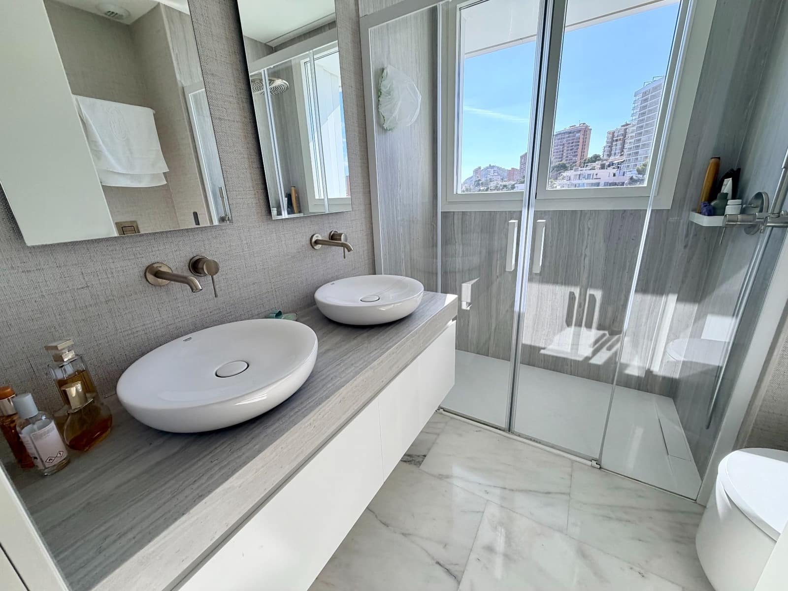3 sovrum Lägenhet till salu i Benidorm med pool garage - 2 300 000 € (Ref: 10173320)