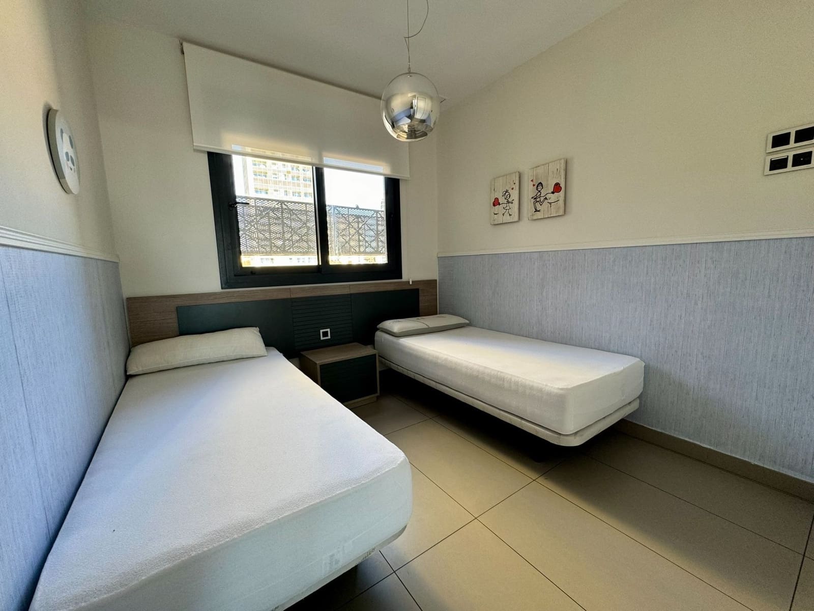 2 soverom Leilighet til leie i Benidorm med svømmebasseng garasje - € 2 700 (Ref: 5484912)