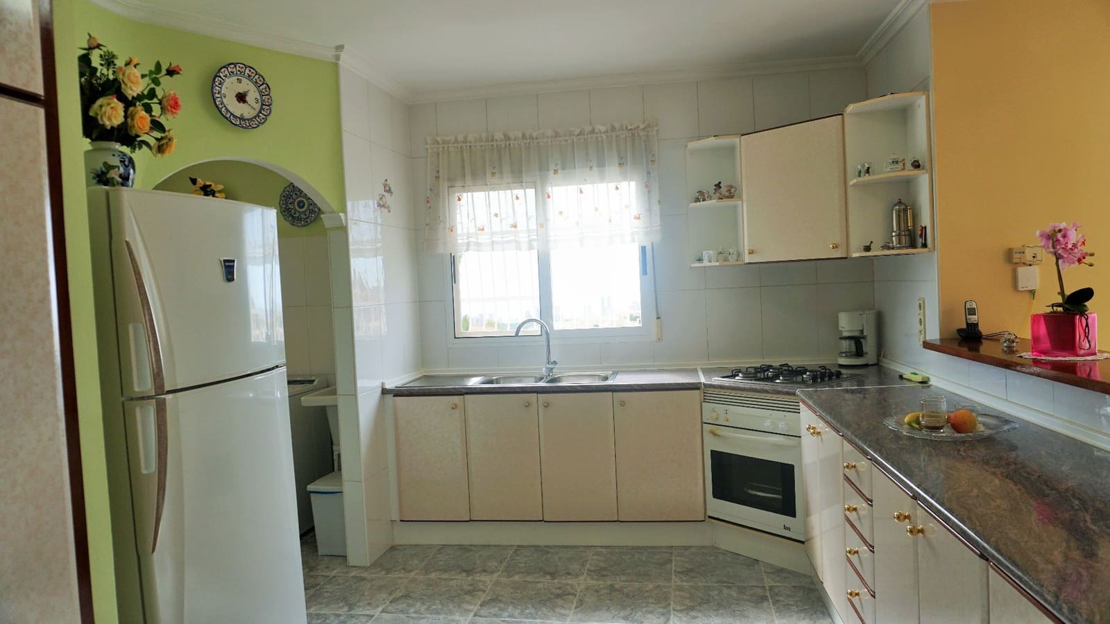 Chalet de 3 habitaciones en La Nucia en venta con garaje - 575.000 € (Ref: 5484967)