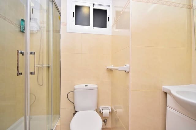 4 bedroom Apartment for sale in Benidorm with garage - € 590,000 (Ref: 5493092)