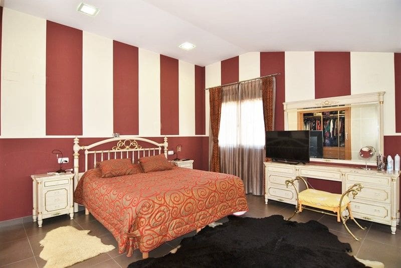 3 soverom Villa til salgs i Benidorm med garasje - € 420 000 (Ref: 5842310)