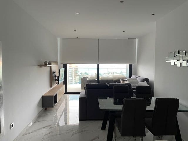 2 bedroom Apartment for rent in Benidorm with pool garage - € 1,800 (Ref: 6208968)