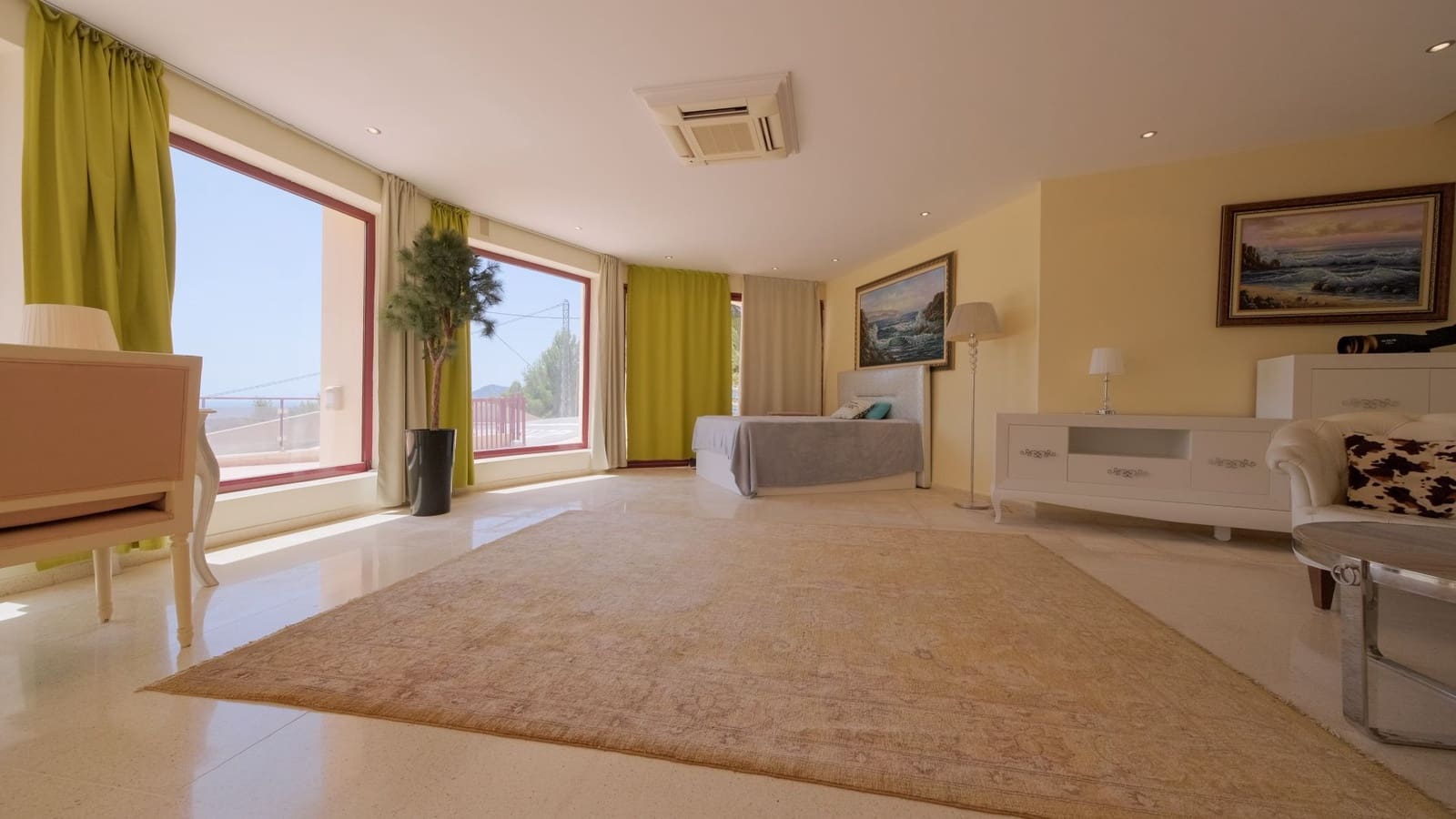 6 bedroom Villa for sale in Altea with pool garage - € 2,400,000 (Ref: 6493474)